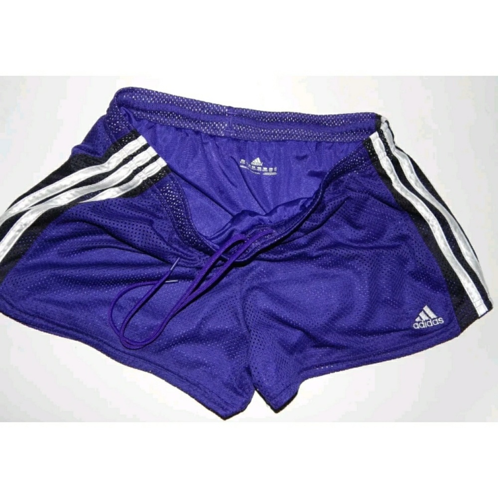 Adidas Womens
Size M
Mesh Lined Athletic Shorts - Picture 4 of 5